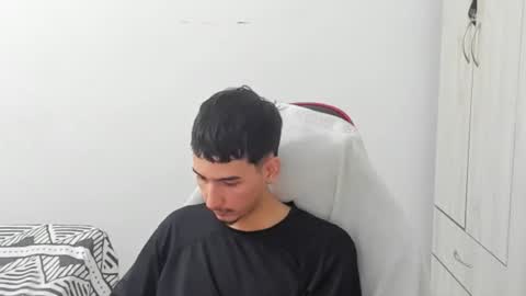 Snapshot of daniel_443 chatting on 11-10-25, 04:39 DANIEL online show from 11-10-25, 04:39