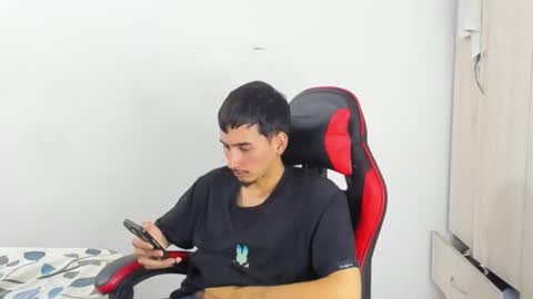 DANIEL online show from 11-26-25, 03:07