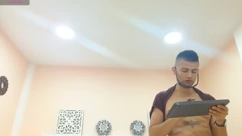 Snapshot of daniel_cohen chatting on 01-11-25, 07:59 daniel_cohen online show from 01-11-25, 07:59