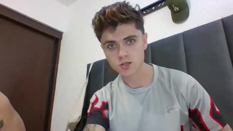 daniel_collins07 online show from 05-10-26, 01:44