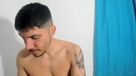 Snapshot of daniel_sexy77 chatting on 06-11-26, 02:00 Daniel sexy77 online show from 06-11-26, 02:00