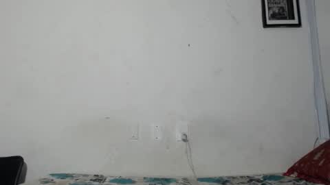 Snapshot of daniel_velez26 chatting on 12-05-25, 04:54 daniel_velez26 online show from 12-05-25, 04:54