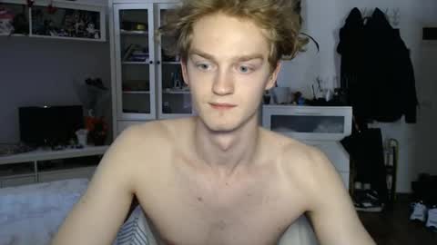 Snapshot of daniel_yumm chatting on 06-02-26, 12:51 Daniel online show from 06-02-26, 12:51