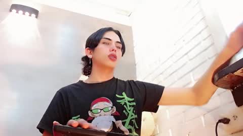 Snapshot of daniela_pink_ chatting on 11-14-25, 08:40 daniela_pink_ online show from 11-14-25, 08:40