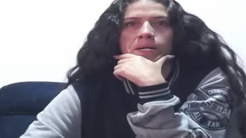 danielarivasth online show from 10-05-25, 05:17