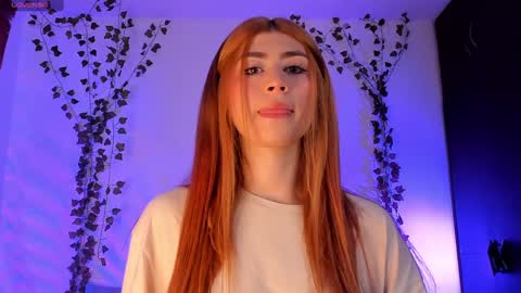 Snapshot of daniela_saenz1 chatting on 01-26-25, 02:14 Dani Saenz online show from 01-26-25, 02:14