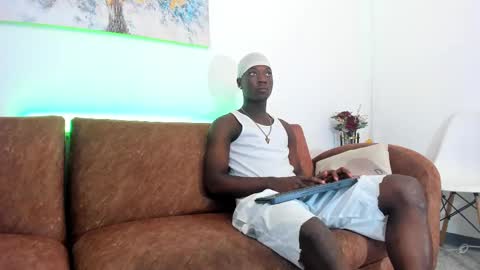 daniell_ferrari online show from 01-24-25, 09:47