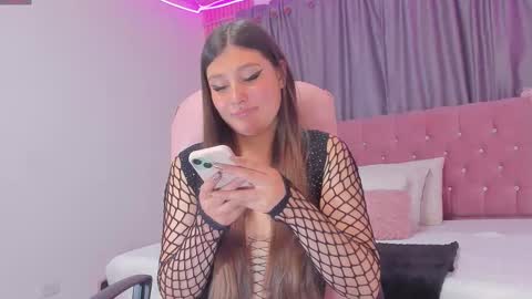 Danielle online show from 09-16-25, 03:07