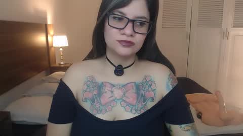 daniellerain online show from 06-01-26, 09:00