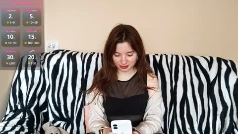 Mia online show from 03-30-26, 06:14