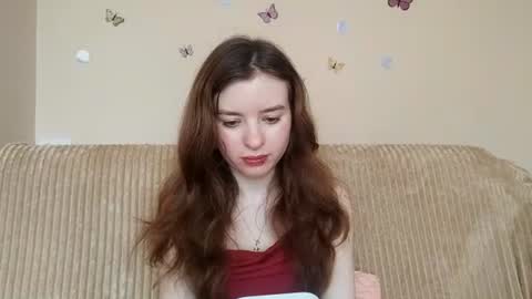 Snapshot of daniellevaulet chatting on 07-14-26, 07:13 Mia online show from 07-14-26, 07:13