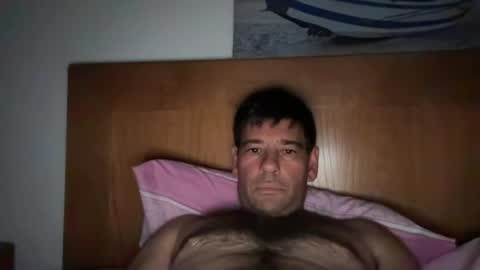 danieltalho23 online show from 07-08-26, 08:24