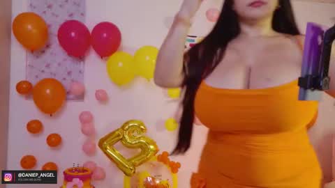 Hi Im Daniela online show from 11-04-25, 12:43