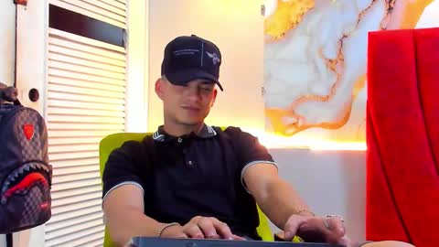 Dani online show from 12-18-25, 03:56