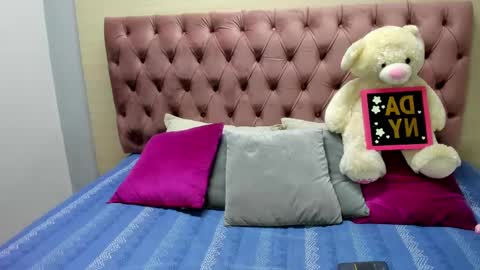 DaniiBelluci  online show from 02-11-25, 07:02