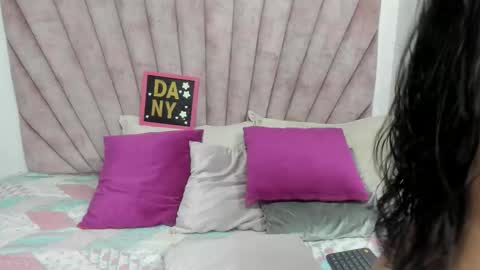 DaniiBelluci  online show from 01-17-26, 12:32