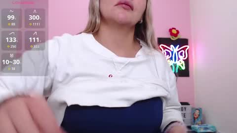 K A R O L online show from 04-09-26, 01:27