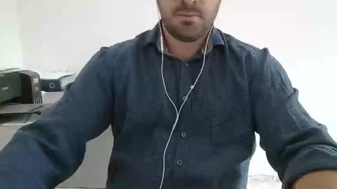 Dani Oli online show from 10-27-25, 08:13
