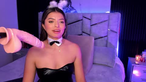 Dani Phonenix online show from 01-28-25, 02:32