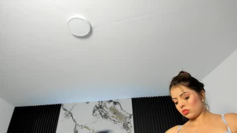 Dani Phonenix online show from 09-24-25, 12:08