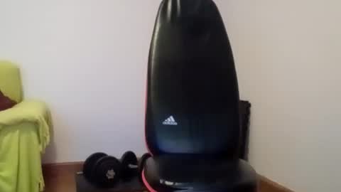 daniroca8 online show from 11-05-25, 02:44