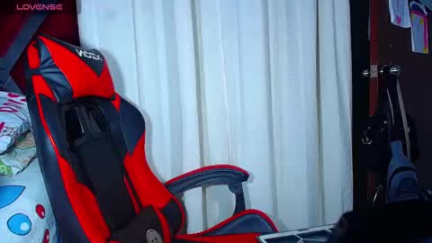 danisabrownn online show from 11-27-25, 12:18