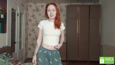 Kiki online show from 07-02-26, 02:12