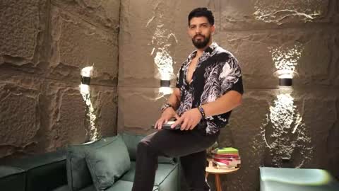 Dann saenz online show from 03-04-25, 02:10