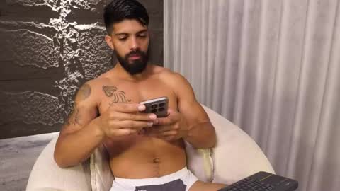 Snapshot of dann_saenz chatting on 05-02-26, 11:59 Dann saenz online show from 05-02-26, 11:59
