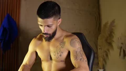 Snapshot of dann_saenz chatting on 05-21-26, 04:25 Dann saenz online show from 05-21-26, 04:25