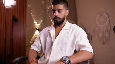 Snapshot of dann_saenz chatting on 06-24-26, 02:49 Dann saenz online show from 06-24-26, 02:49