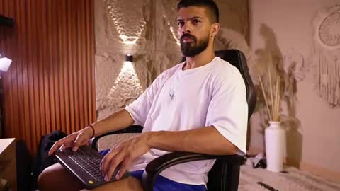 Snapshot of dann_saenz chatting on 07-17-26, 10:55 Dann saenz online show from 07-17-26, 10:55
