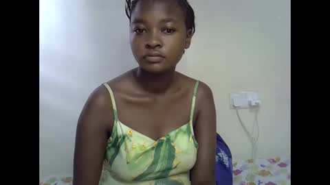 danna_miki online show from 11-23-25, 12:05