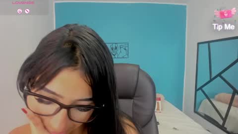 Snapshot of danna_said chatting on 06-03-26, 03:50 Danna online show from 06-03-26, 03:50