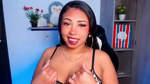 Danna online show from 07-13-26, 08:28