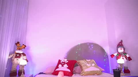 Snapshot of dannaberlin chatting on 12-15-25, 07:18 Danna Berlin online show from 12-15-25, 07:18