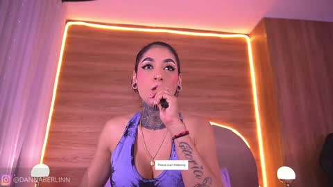 Snapshot of dannaberlin chatting on 02-10-26, 07:18 Danna Berlin online show from 02-10-26, 07:18