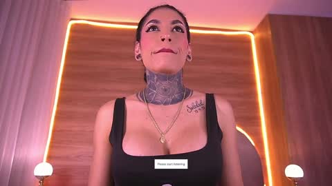 Snapshot of dannaberlin chatting on 02-13-26, 07:32 Danna Berlin online show from 02-13-26, 07:32