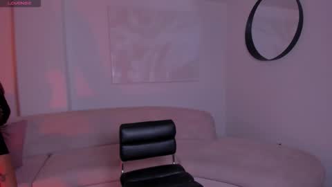 Danna Cruz  online show from 09-13-25, 07:13