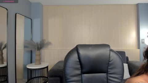 Danna Cruz  online show from 09-28-25, 10:53