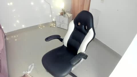 dannagabriella online show from 05-31-26, 07:48