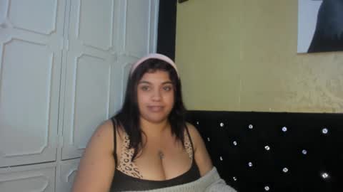 Snapshot of dannagarza chatting on 02-25-25, 11:08 Danna Garza online show from 02-25-25, 11:08