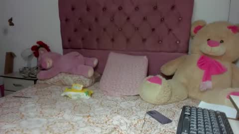 Danna Sofia jeins online show from 03-02-26, 01:18