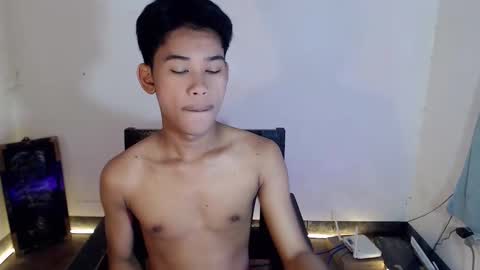 Snapshot of danner_fuckerxx chatting on 02-26-26, 10:20 DANNER online show from 02-26-26, 10:20