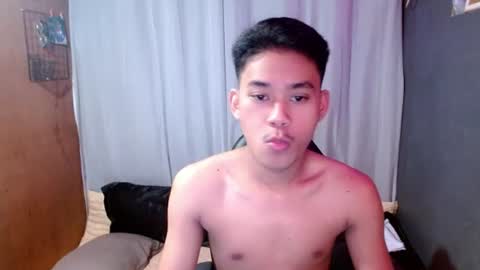 Snapshot of danner_fuckerxx chatting on 07-24-26, 10:24 DANNER online show from 07-24-26, 10:24