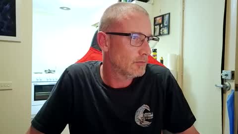 dannozdirekt online show from 11-05-25, 12:27