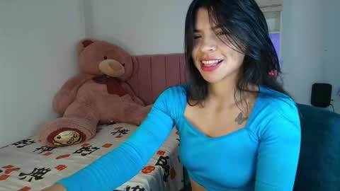 danny_cam1423 online show from 09-22-25, 04:31