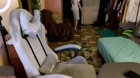 Daniel online show from 03-26-26, 05:51