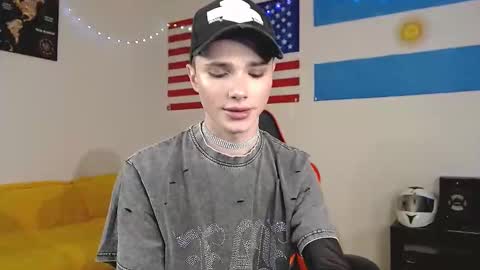 Danny online show from 10-19-25, 10:27