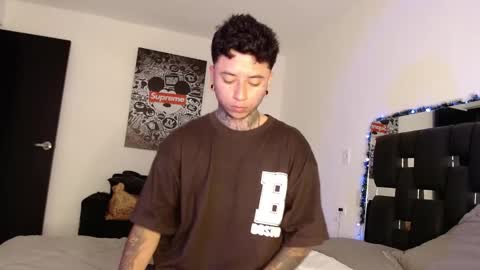 Snapshot of danny_stark chatting on 12-22-24, 08:47 Danny  online show from 12-22-24, 08:47